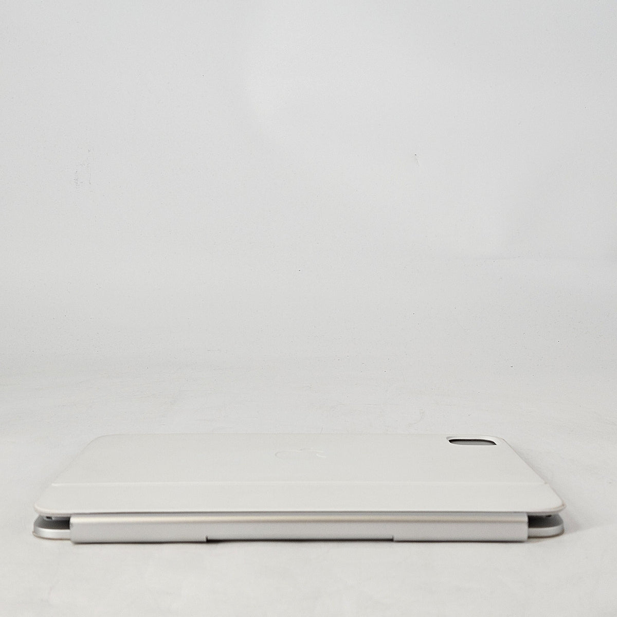 Apple Magic Keyboard for iPad Pro 11in(M4) A2975 White