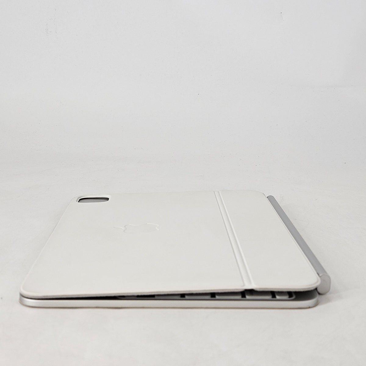 Apple Magic Keyboard for iPad Pro 11in(M4) A2975 White