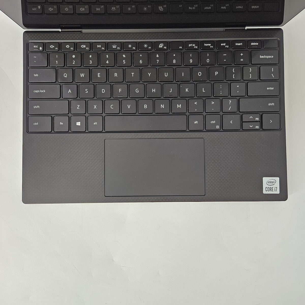Dell XPS 13 9300 Silver 1.3 GHz Intel Core i7 10th Gen. 16GB RAM 512GB Solid State Drive