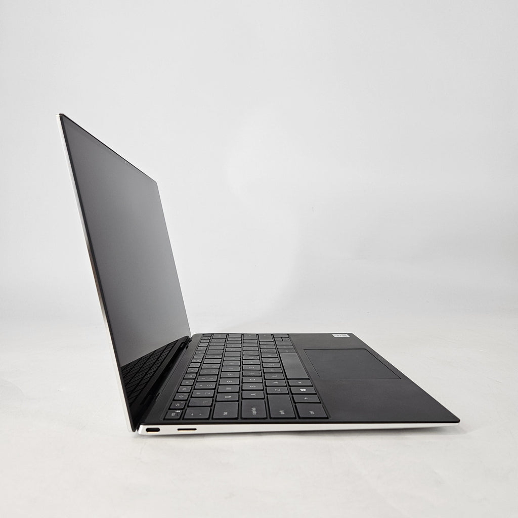 Dell XPS 13 9300 Silver 1.3 GHz Intel Core i7 10th Gen. 16GB RAM 512GB Solid State Drive