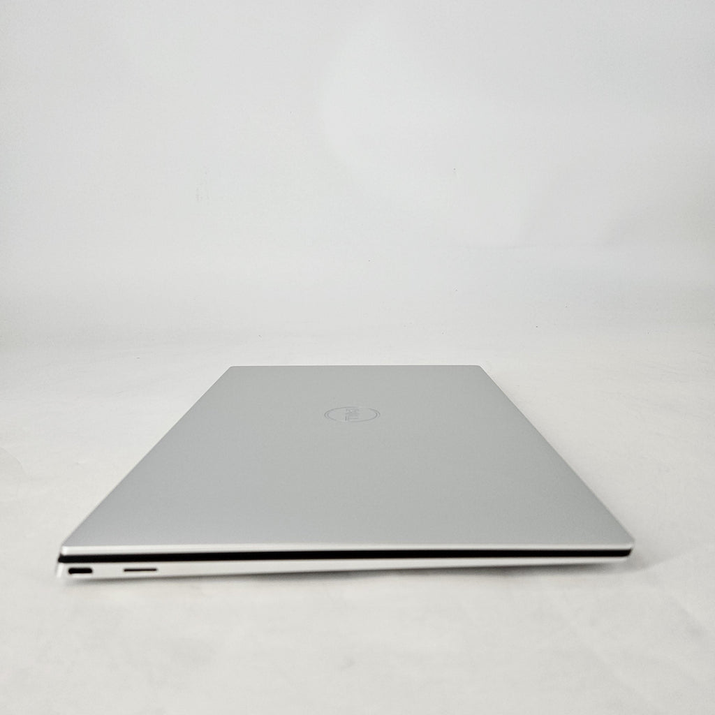 Dell XPS 13 9300 Silver 1.3 GHz Intel Core i7 10th Gen. 16GB RAM 512GB Solid State Drive