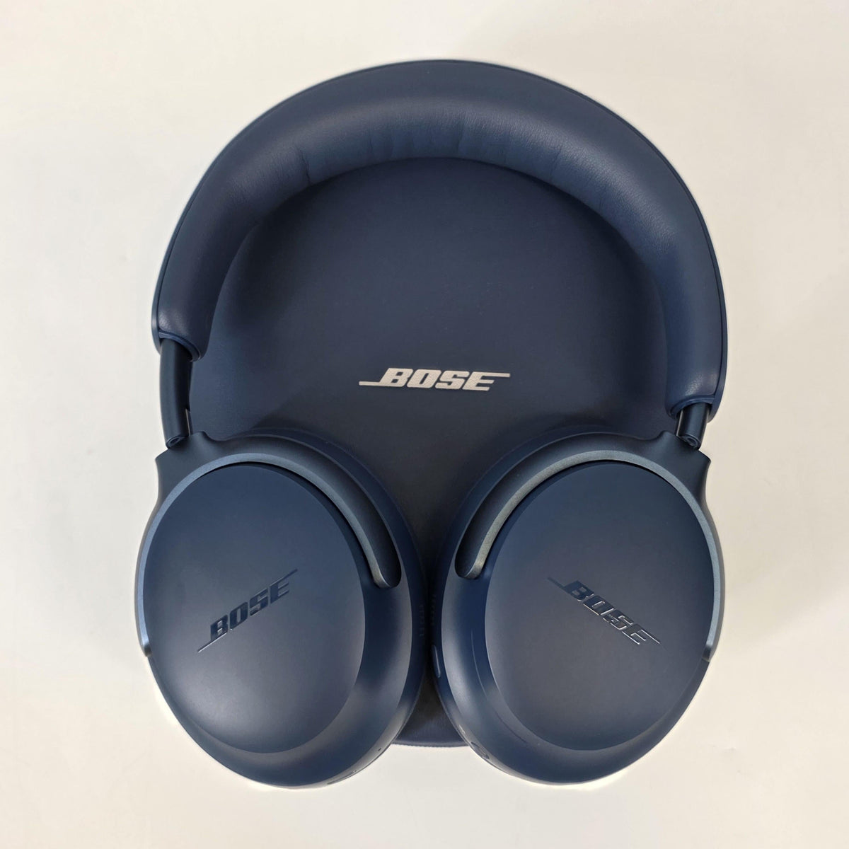 Bose QuietComfort Ultra Headphones Lunar Blue