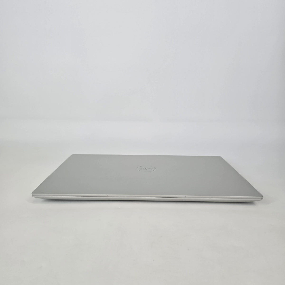 Dell XPS 16 9640 Platinum 2.5 GHz Intel Core Ultra 9 32GB RAM 1TB Solid State Drive NVIDIA GeForce RTX 4060 8 GB