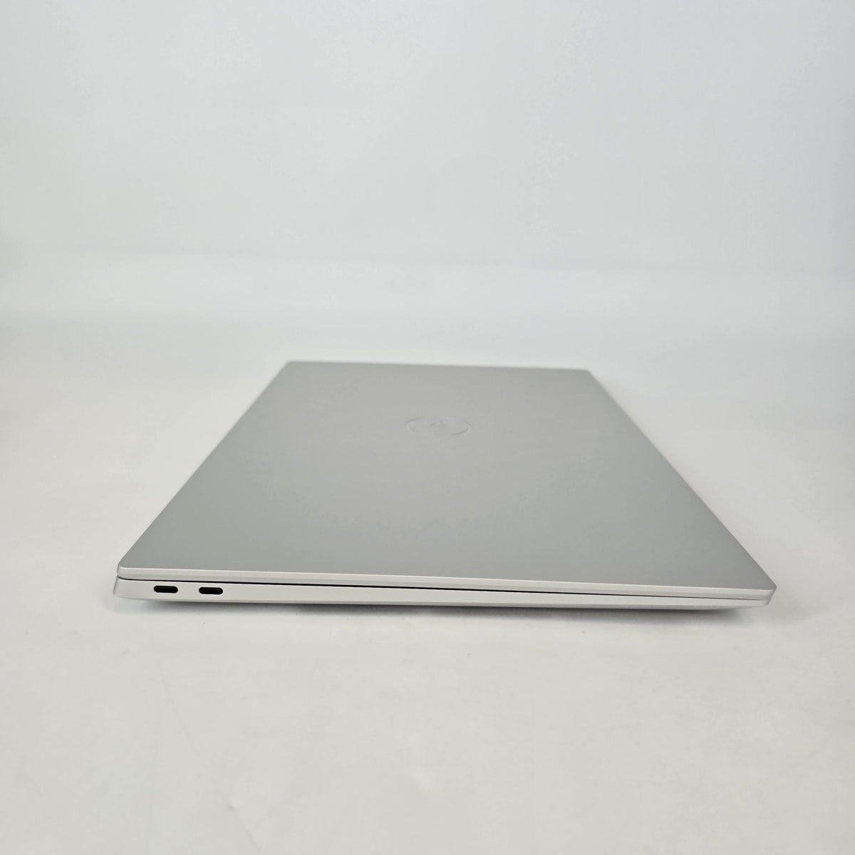 Dell XPS 16 9640 Platinum 2.5 GHz Intel Core Ultra 9 32GB RAM 1TB Solid State Drive NVIDIA GeForce RTX 4060 8 GB