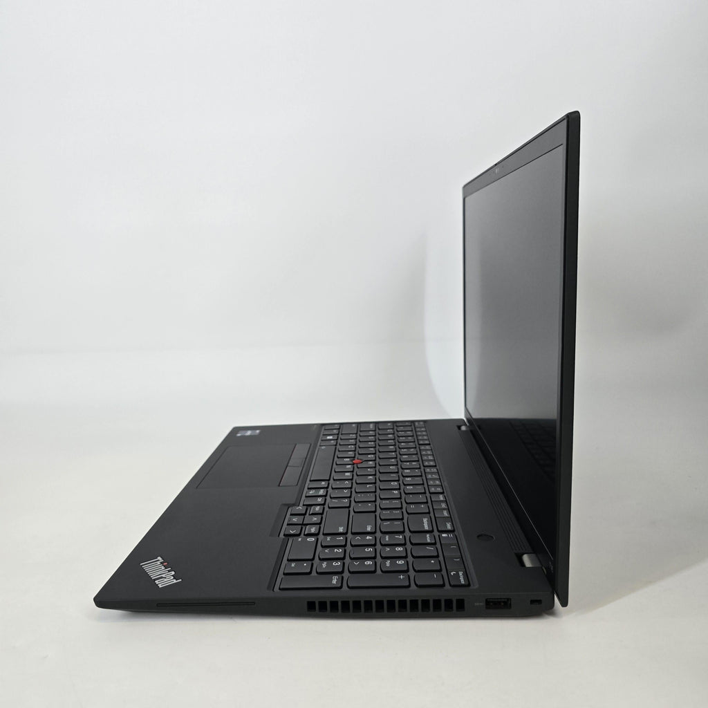 Lenovo ThinkPad T16 Gen 1 Gray 1.8 GHz Intel Core i7 12th Gen. 16GB RAM 1TB Solid State Drive