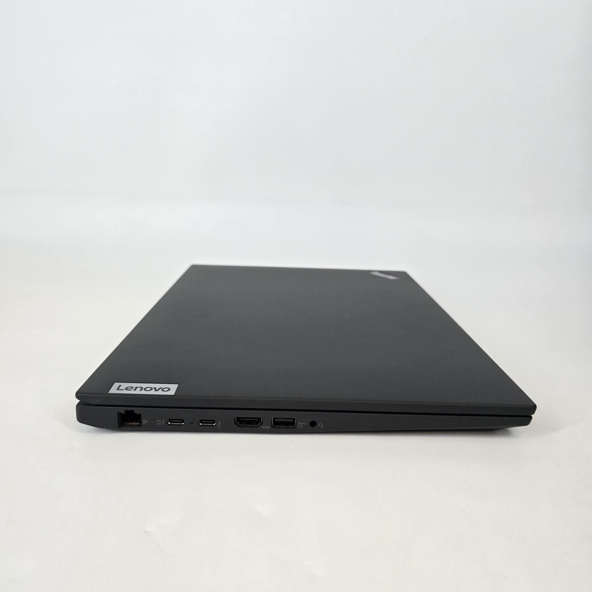 Lenovo ThinkPad T16 Gen 1 Gray 1.8 GHz Intel Core i7 12th Gen. 16GB RAM 1TB Solid State Drive