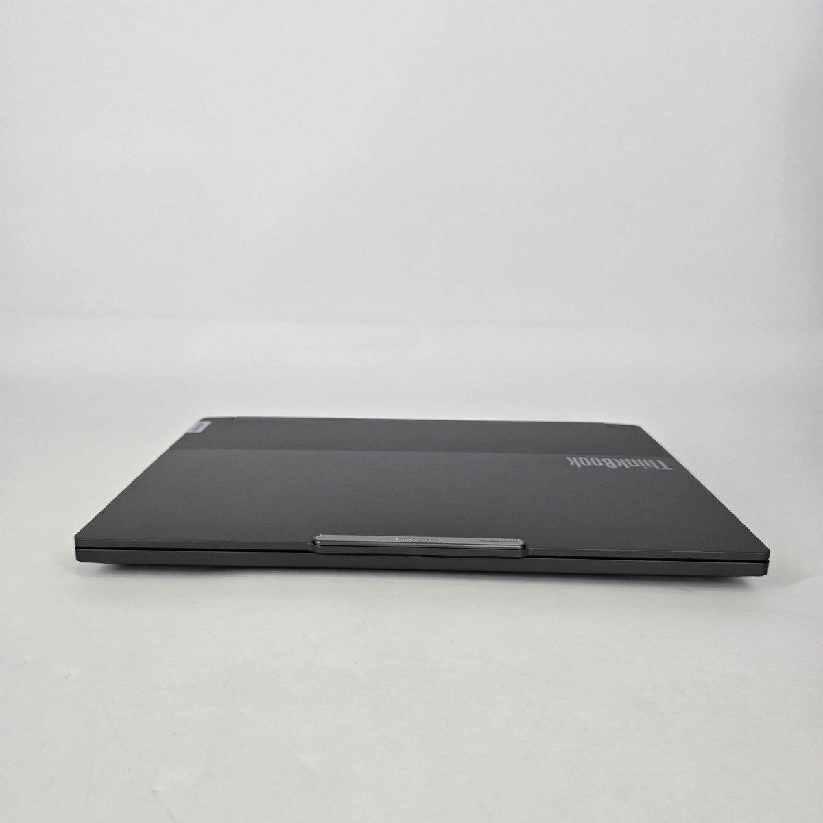 Lenovo ThinkBook 16p Gen 4 Gray 2.6 GHz Intel Core i9 13th Gen. 32GB RAM 512GB Solid State Drive NVIDIA GeForce RTX 4060 8 GB