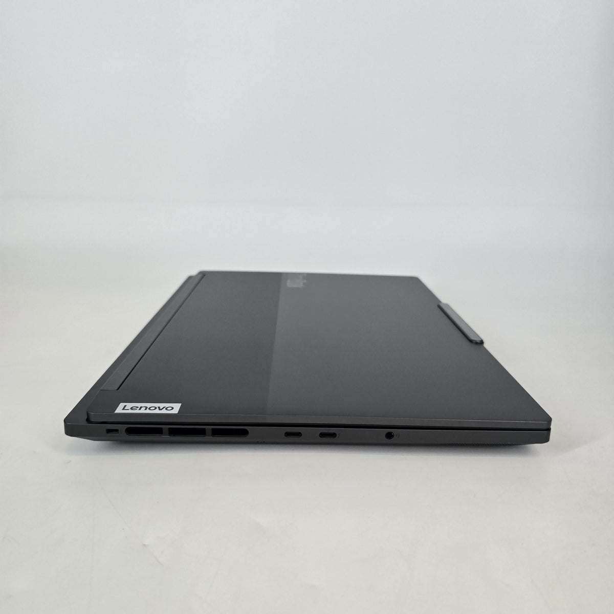 Lenovo ThinkBook 16p Gen 4 Gray 2.6 GHz Intel Core i9 13th Gen. 32GB RAM 512GB Solid State Drive NVIDIA GeForce RTX 4060 8 GB