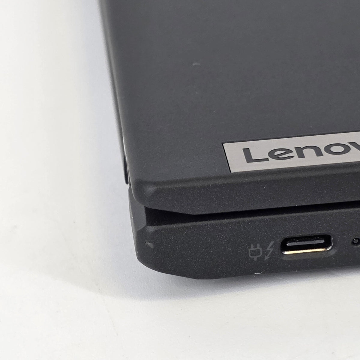 Lenovo ThinkPad X13 Gen 2 Black 2.6 GHz Intel Core i5 11th Gen. 16GB RAM 512GB Solid State Drive