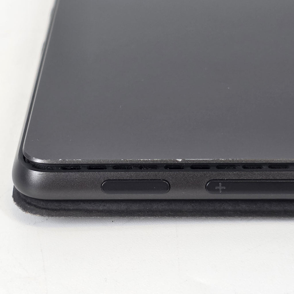 Microsoft Surface Pro 9 13 Graphite WiFi 2.6 GHz Intel Core i7 12th Gen. 16GB RAM 256GB Solid State Drive