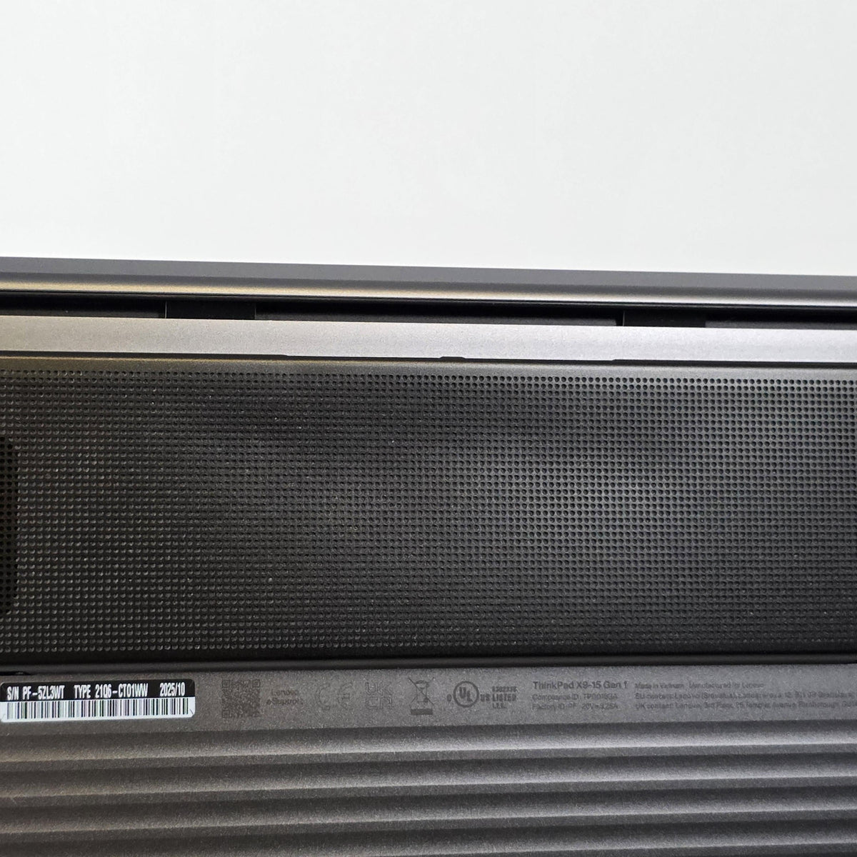 Lenovo ThinkPad X9 15 Gray 2.1 GHz Intel Core Ultra 5 Series 2 32GB RAM 2TB Solid State Drive