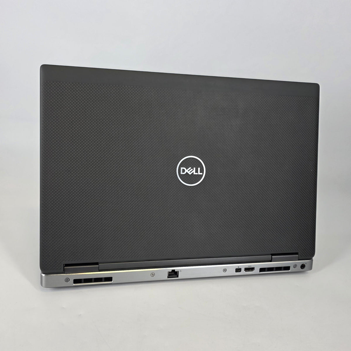 Dell Precision 7540 15.6 Gray 2.6 GHz Intel Core i7 9th Gen. 16GB RAM 512GB Solid State Drive AMD Radeon Pro WX 3200 4 GB