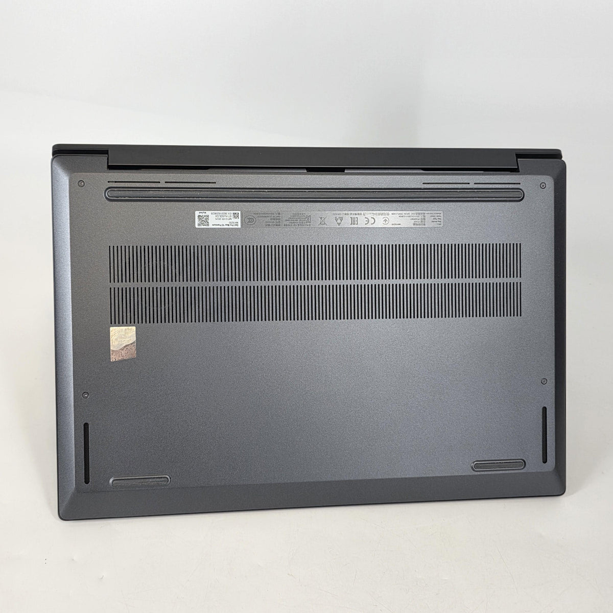 Pro Max 16 Premium MA16250 Magnetite 2.9 GHz Intel Core Ultra 9 Series 2 32GB RAM 1TB Solid State Drive NVIDIA RTX PRO 2000 Blackwell 8 GB