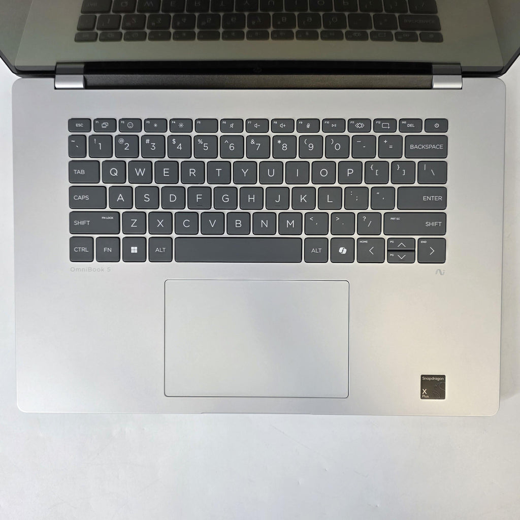 HP OmniBook 5 16 Glacier Silver 3.2 GHz Qualcomm Snapdragon X Plus 16GB RAM 1TB Solid State Drive