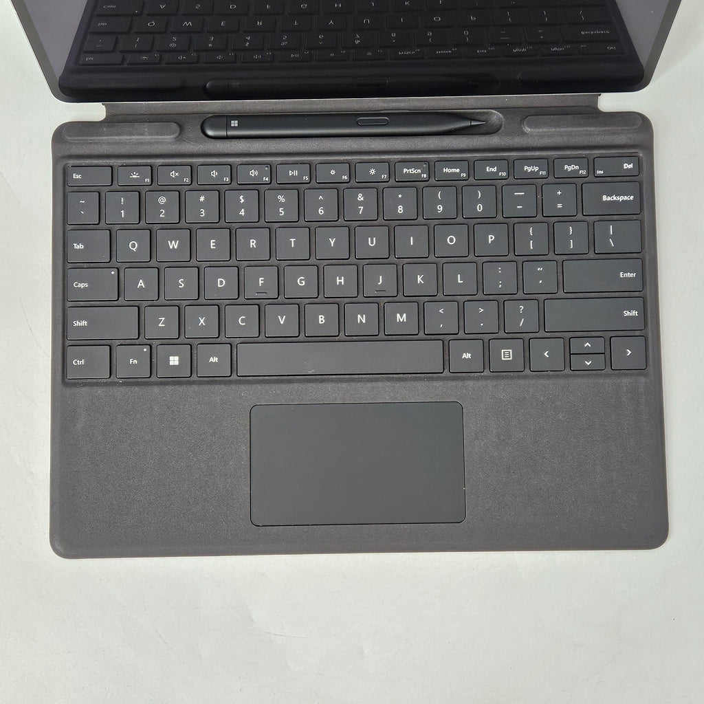 Microsoft Surface Pro 11 13 Silver Unlocked 3.4 GHz Qualcomm Snapdragon X Elite 16GB RAM 512GB Solid State Drive