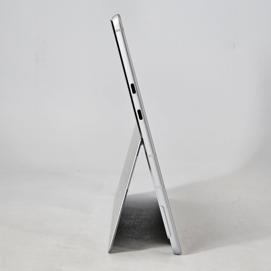 Microsoft Surface Pro 11 13 Silver Unlocked 3.4 GHz Qualcomm Snapdragon X Plus 16GB RAM 256GB Solid State Drive