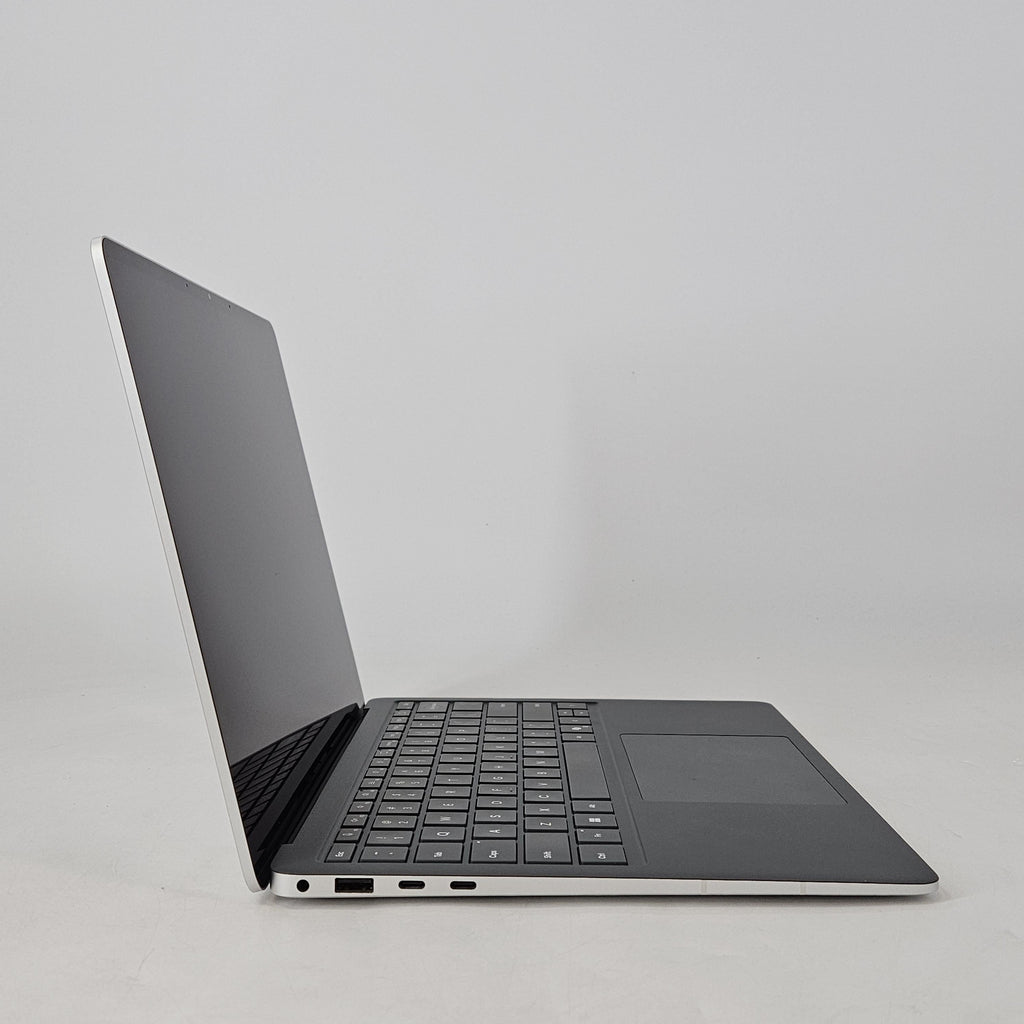 Microsoft Surface Laptop 7 13.8 Platinum Unlocked 2.2 GHz Intel Core Ultra 7 Series 2 32GB RAM 1TB Solid State Drive