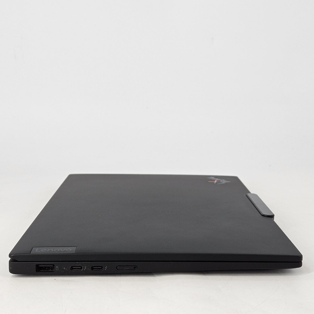 Lenovo ThinkPad X1 Carbon Gen 12 14 Black 1.4 GHz Intel Core Ultra 7 16GB RAM 512GB Solid State Drive