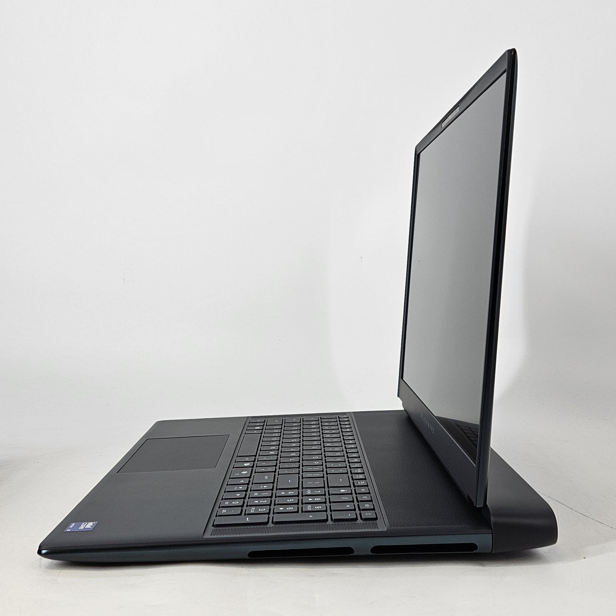 Alienware 18 Area-51 Teal 2.7 GHz Intel Core Ultra 9 Series 2 32GB RAM 2TB Solid State Drive NVIDIA GeForce RTX 5070 Ti 12 GB