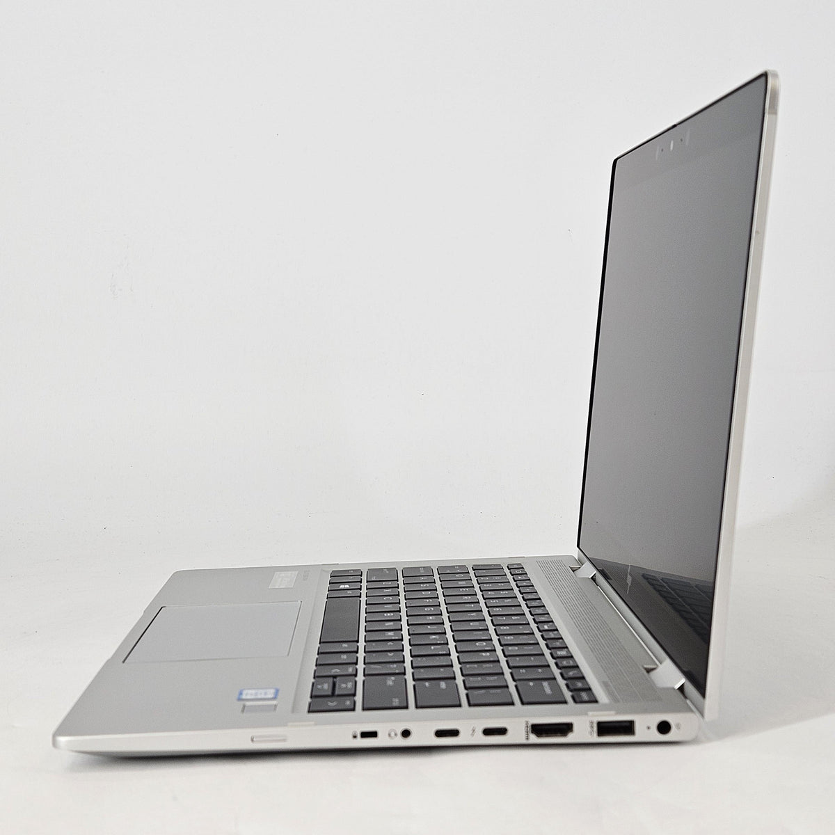 Latitude 7320 13.3 Gray 3.0 GHz Intel Core i7 11th Gen. 16GB RAM 256GB Solid State Drive