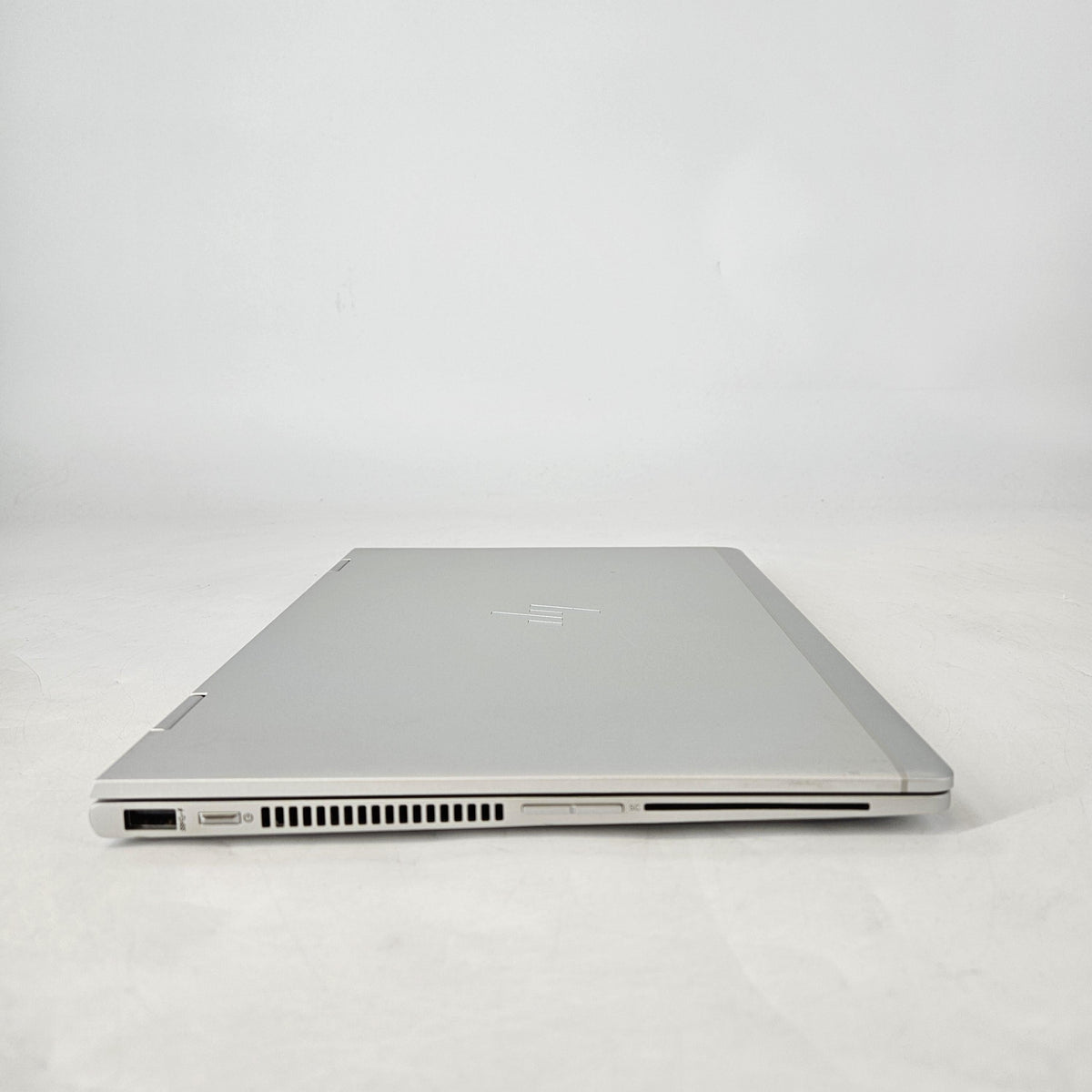Latitude 7320 13.3 Gray 3.0 GHz Intel Core i7 11th Gen. 16GB RAM 256GB Solid State Drive