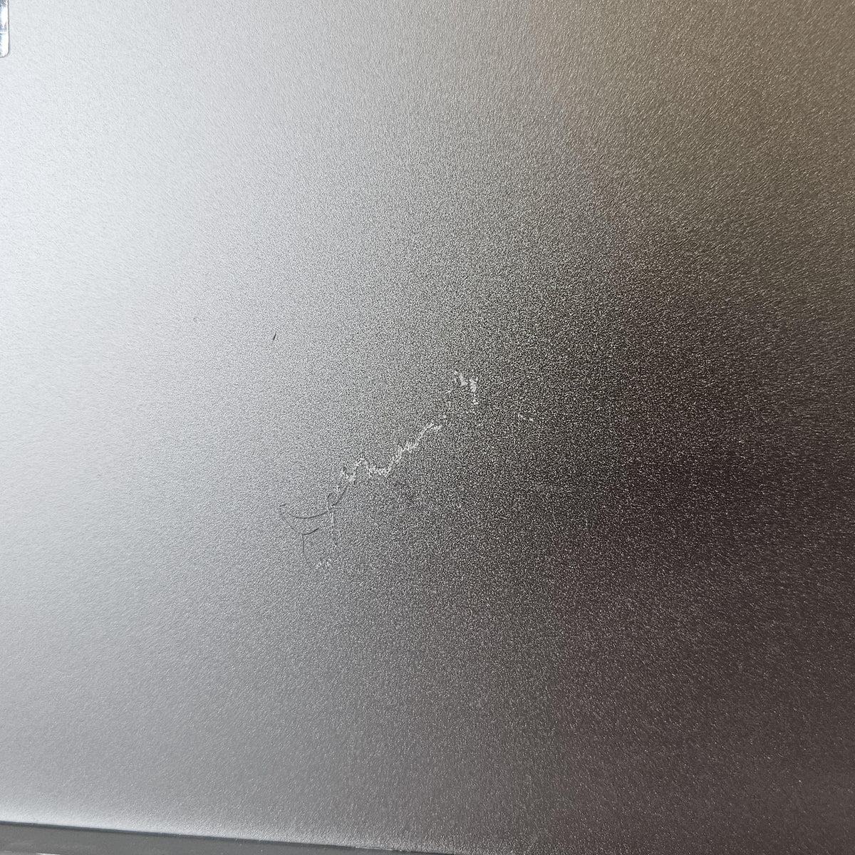 Dell Precision 5560 15.6 Gray 2.3 GHz Intel Core i7 11th Gen. 16GB RAM 512GB Solid State Drive