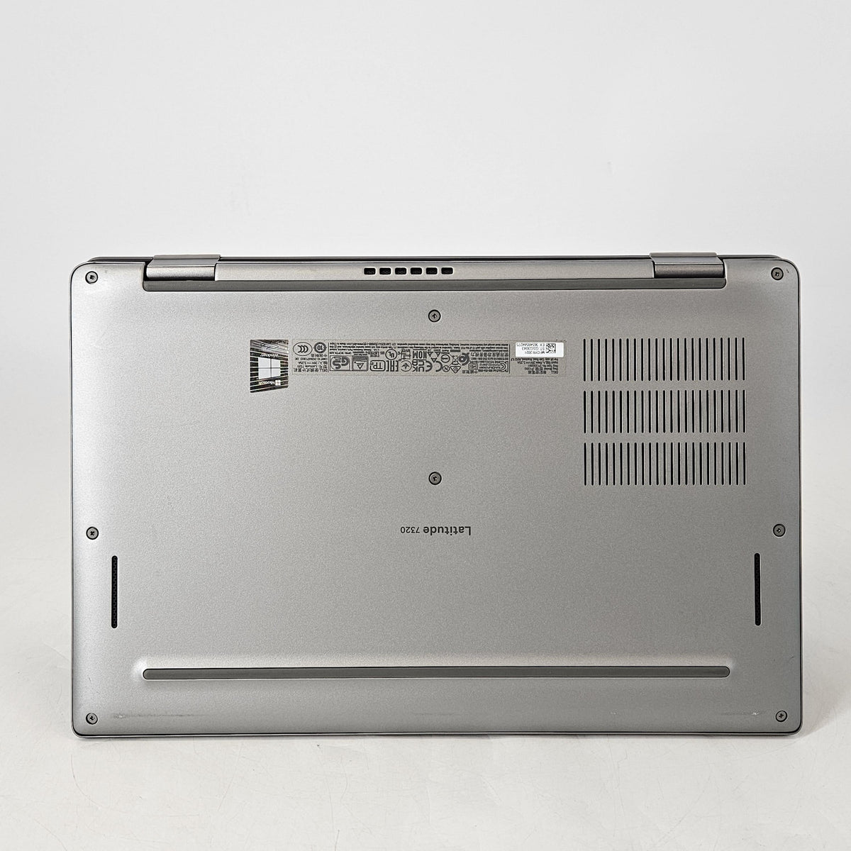 Dell Latitude 7320 13.3 Gray 2.8 GHz Intel Core i7 11th Gen. 16GB RAM 256GB Solid State Drive
