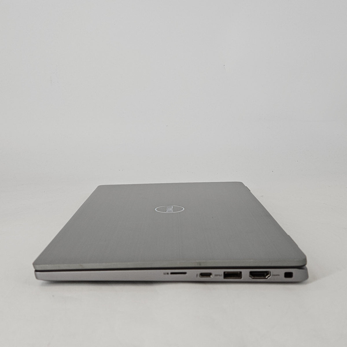 Dell Latitude 7320 13.3 Gray 2.8 GHz Intel Core i7 11th Gen. 16GB RAM 256GB Solid State Drive