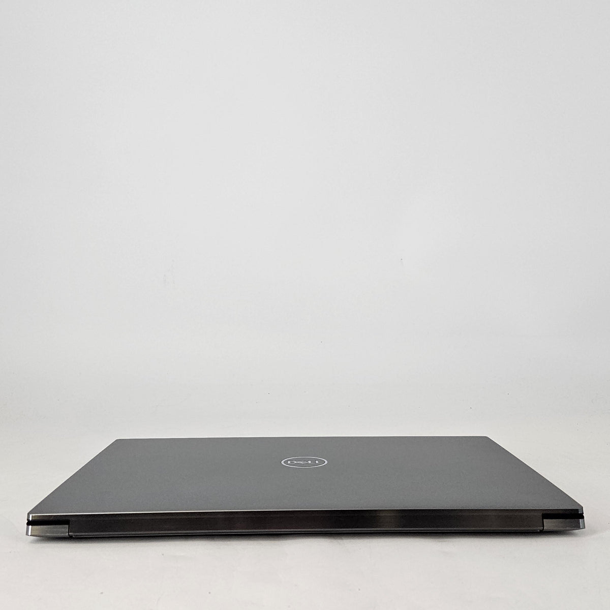 Precision 5560 15.6 Gray 2.5 GHz Intel Core i7 11th Gen. 64GB RAM 2TB Solid State Drive NVIDIA RTX A2000 4 GB