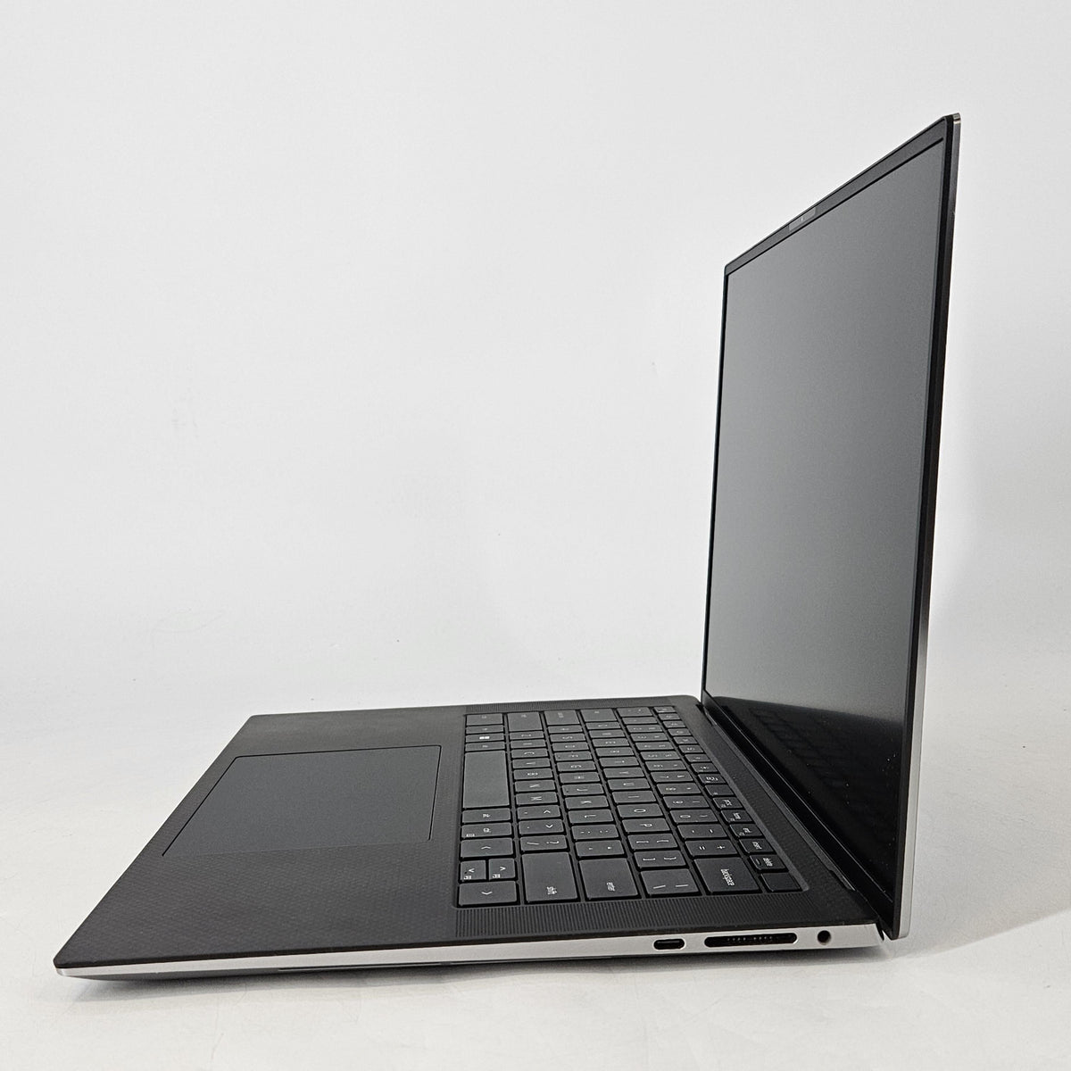 Dell Precision 5550 15.6 Gray 2.6 GHz Intel Core i7 10th Gen. 64GB RAM 512GB Solid State Drive NVIDIA Quadro T1000 4 GB
