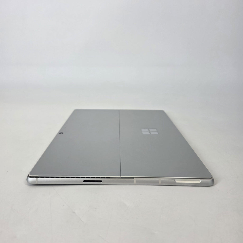 Microsoft Surface Pro 10 13 Silver Unlocked 2.1 GHz Intel Core Ultra 7 64GB RAM 1TB Solid State Drive