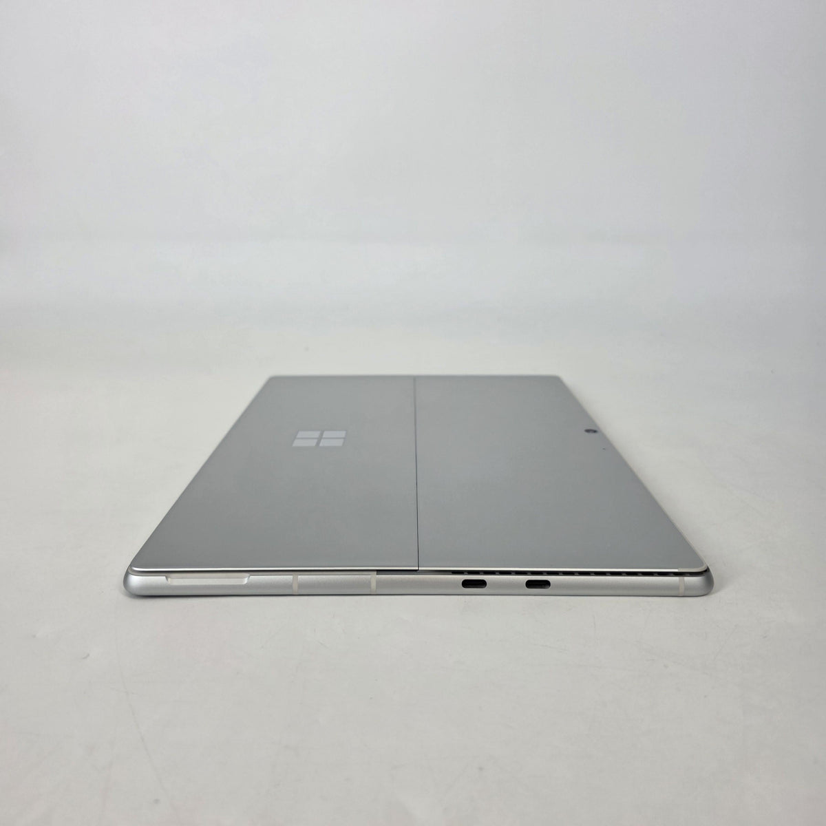 Microsoft Surface Pro 10 13 Silver Unlocked 2.1 GHz Intel Core Ultra 7 64GB RAM 1TB Solid State Drive