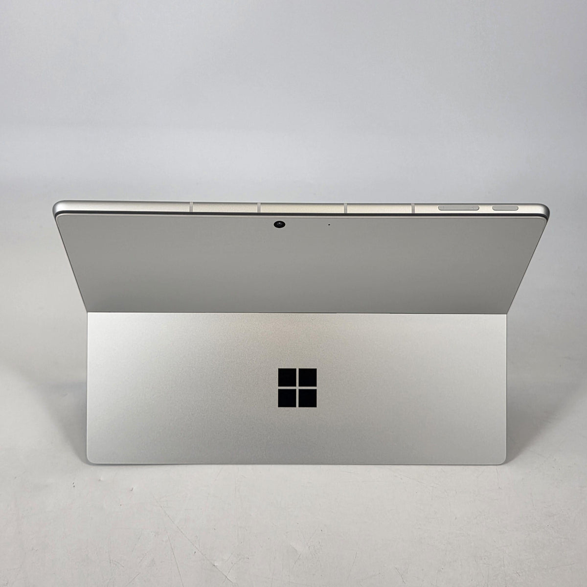 Microsoft Surface Pro 9 13 Platinum Unlocked 3.0 GHz Microsoft SQ3 Processor 16GB RAM 256GB Solid State Drive