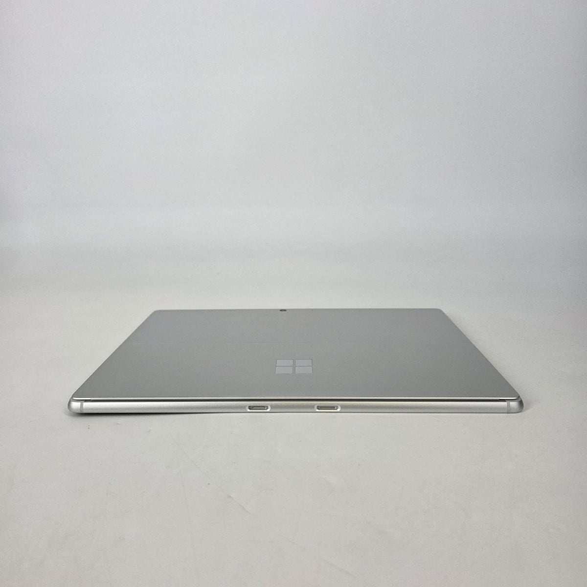 Microsoft Surface Pro 9 13 Platinum Unlocked 3.0 GHz Microsoft SQ3 Processor 16GB RAM 256GB Solid State Drive
