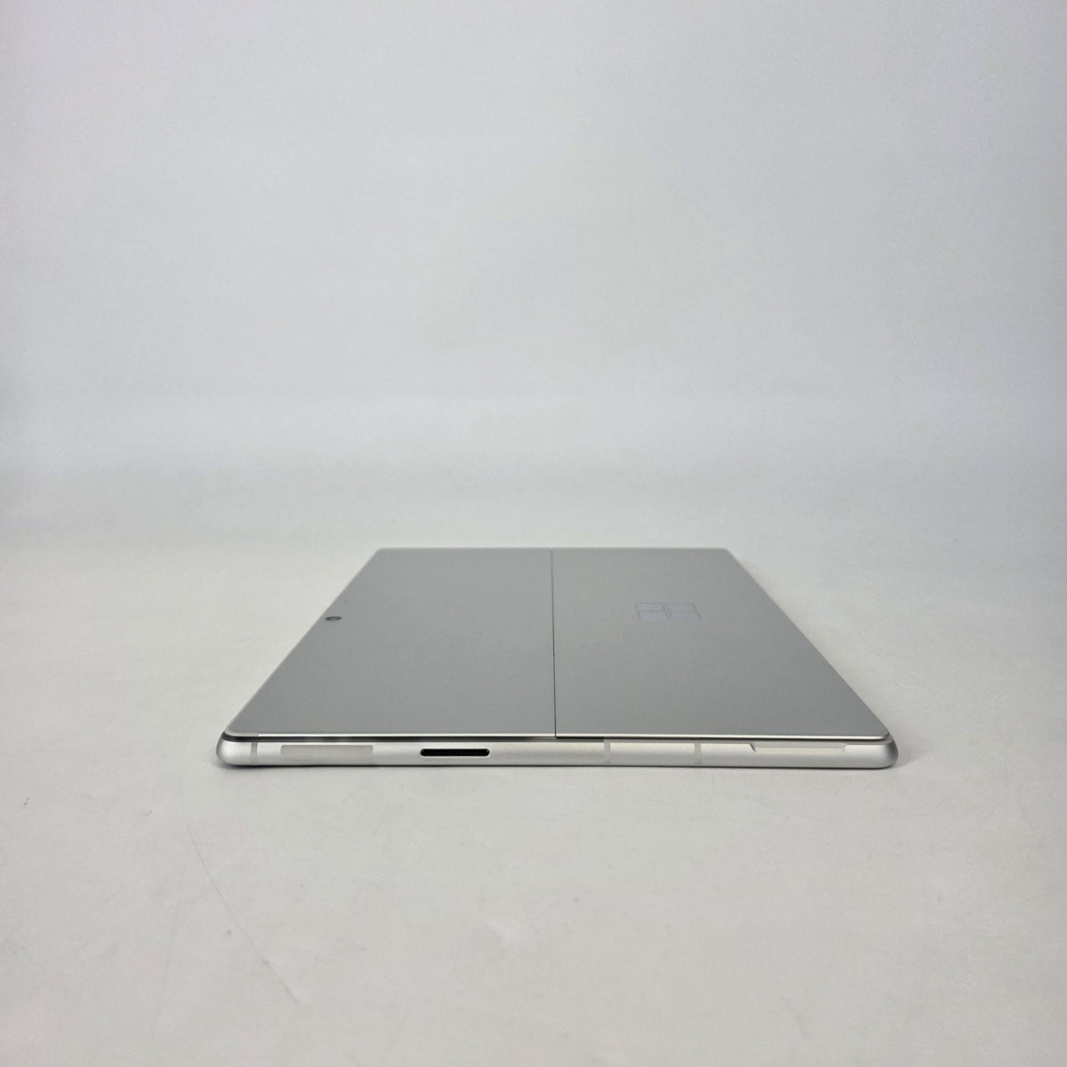 Microsoft Surface Pro 9 13 Platinum Unlocked 3.0 GHz Microsoft SQ3 Processor 16GB RAM 256GB Solid State Drive