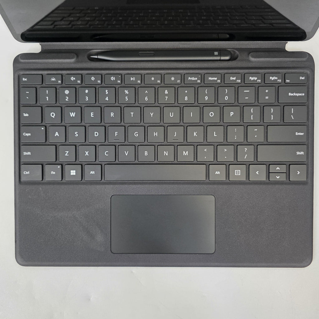 Microsoft Surface Pro 9 13 Platinum Unlocked 3.0 GHz Microsoft SQ3 Processor 16GB RAM 256GB Solid State Drive