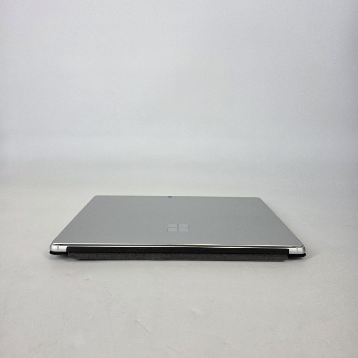 Microsoft Surface Pro 9 13 Platinum Unlocked 3.0 GHz Microsoft SQ3 Processor 16GB RAM 256GB Solid State Drive