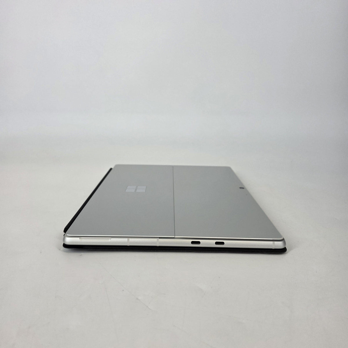 Microsoft Surface Pro 9 13 Platinum Unlocked 3.0 GHz Microsoft SQ3 Processor 16GB RAM 256GB Solid State Drive