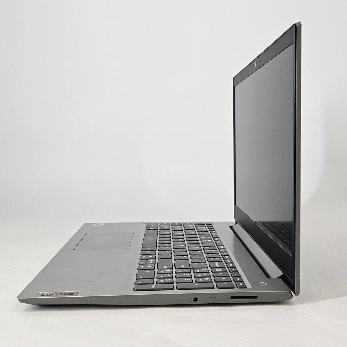 Lenovo IdeaPad 3i 15.6 Silver 1.2 GHz Intel Core i3 10th Gen. 8GB RAM 256GB Solid State Drive