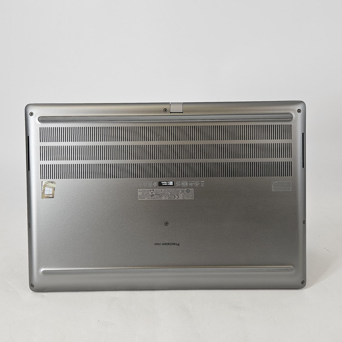 Dell Precision 7560 15.6 Gray 2.6 GHz 8-Core Intel Xeon W 64GB RAM 1TB Solid State Drive NVIDIA RTX A5000 16 GB
