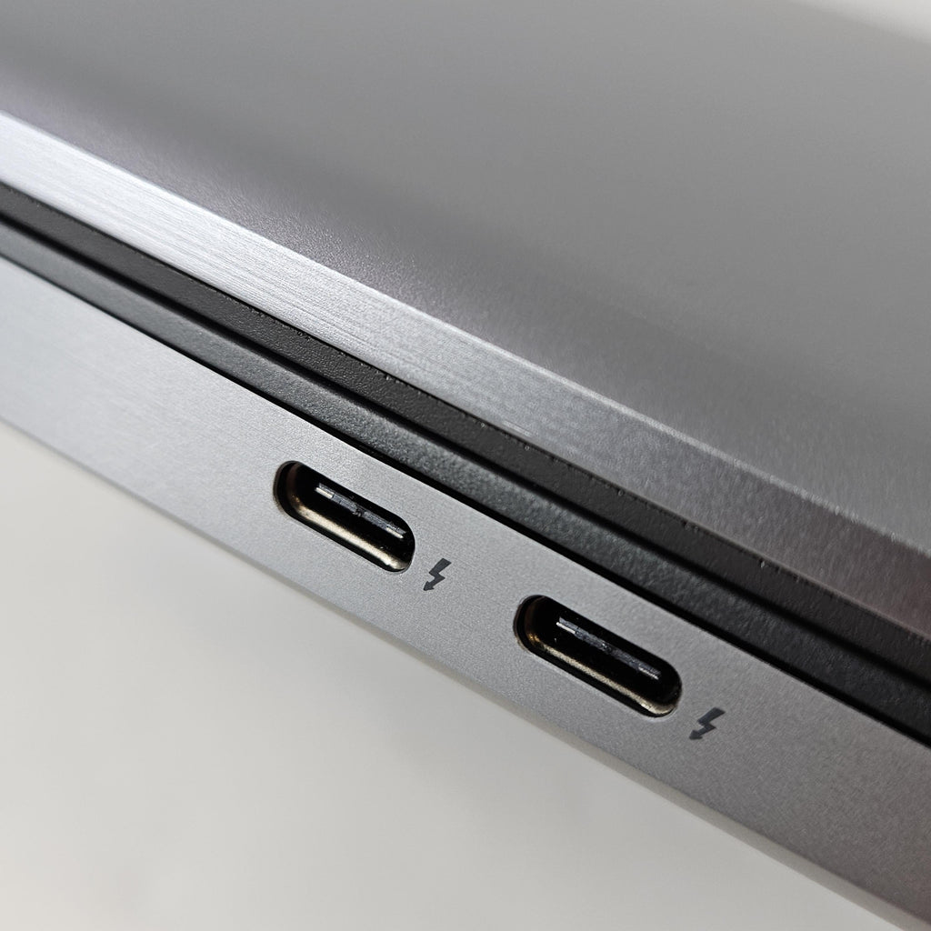 Dell Precision 7560 15.6 Gray 2.6 GHz 8-Core Intel Xeon W 64GB RAM 1TB Solid State Drive NVIDIA RTX A5000 16 GB