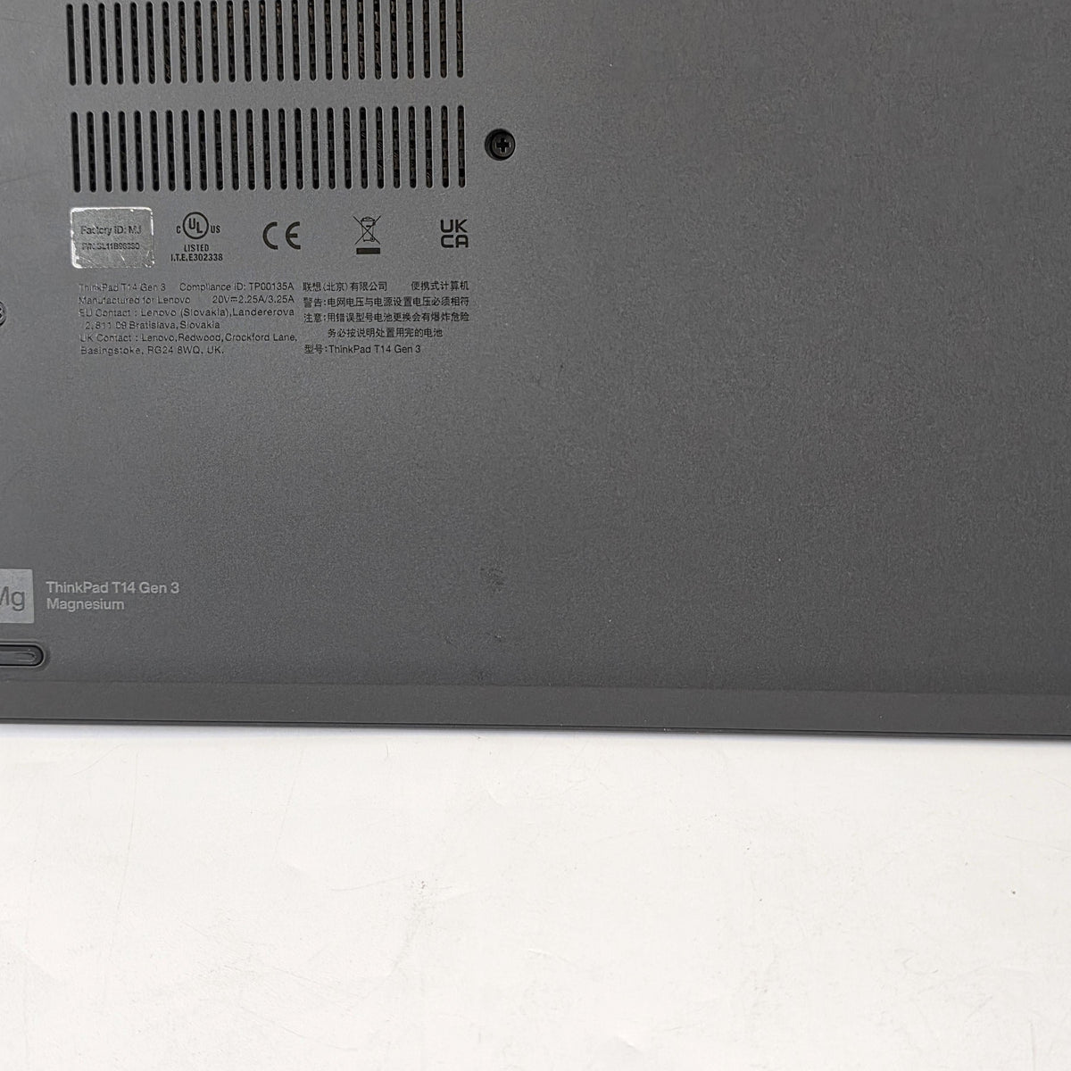 Lenovo ThinkPad T14 Gen 3 Black 2.2 GHz Intel Core i7 12th Gen. 16GB RAM 512GB Solid State Drive
