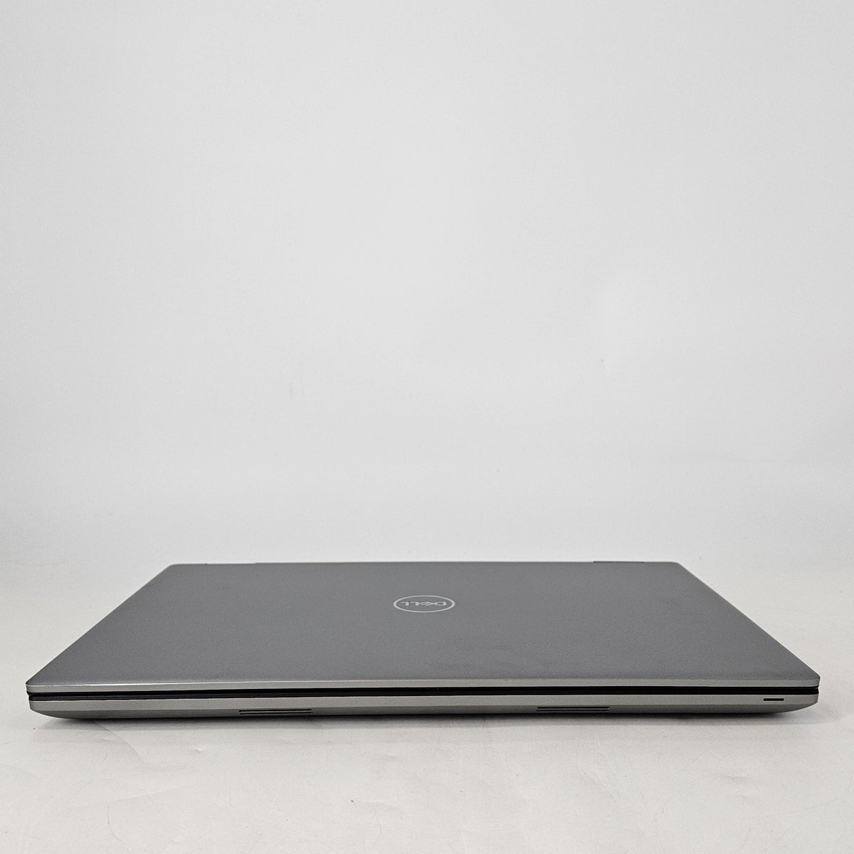 Dell Precision 7780 17.3 Gray 2.6 GHz Intel Core i5 13th Gen. 32GB RAM 1TB Solid State Drive NVIDIA RTX 3500 Ada 12 GB