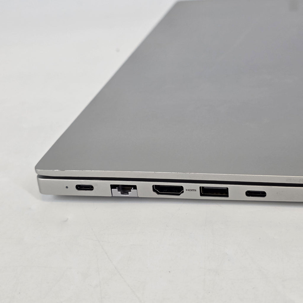 Galaxy Book4 15.6 Silver 1.8 GHz Intel Core 7 16GB RAM 512GB Solid State Drive