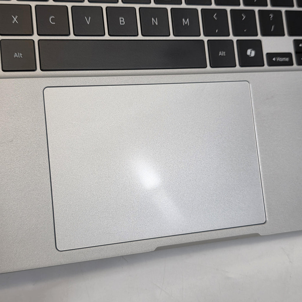 Galaxy Book4 15.6 Silver 1.8 GHz Intel Core 7 16GB RAM 512GB Solid State Drive