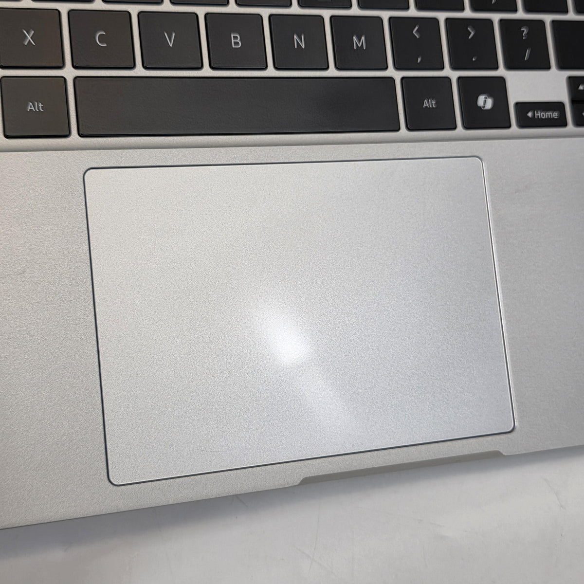 Galaxy Book4 15.6 Silver 1.8 GHz Intel Core 7 16GB RAM 512GB Solid State Drive