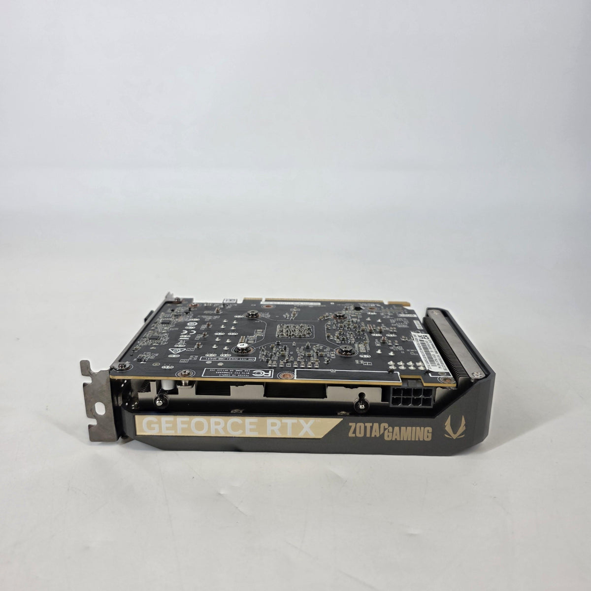 NVIDIA GeForce RTX 5060 8GB RAM