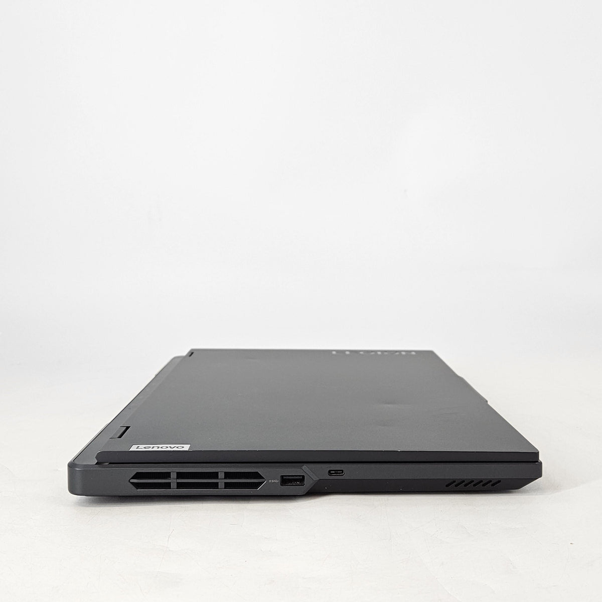 Lenovo Legion Pro 5i Gen 8 16 Gray 2.1 GHz Intel Core i7 13th Gen. 16GB RAM 1TB Solid State Drive NVIDIA GeForce RTX 4070 8 GB