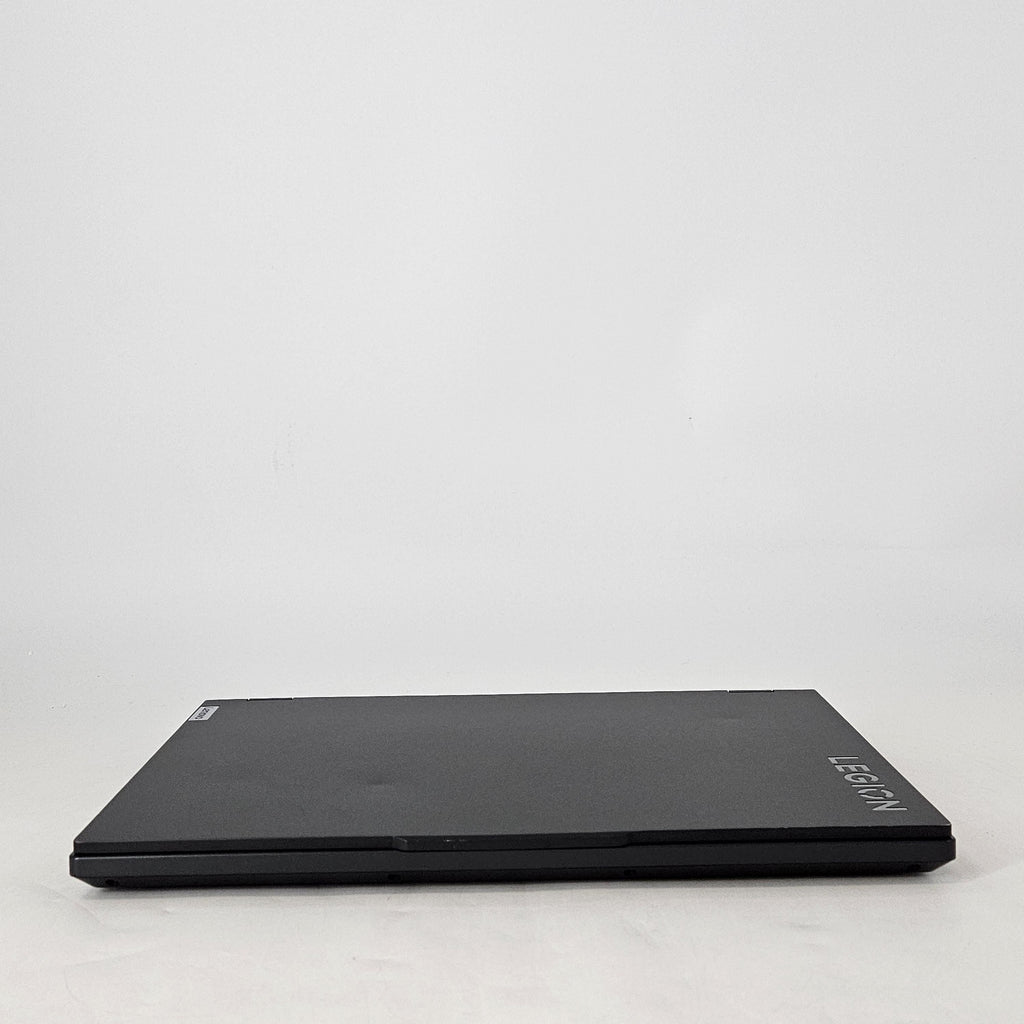 Lenovo Legion Pro 5i Gen 8 16 Gray 2.1 GHz Intel Core i7 13th Gen. 16GB RAM 1TB Solid State Drive NVIDIA GeForce RTX 4070 8 GB