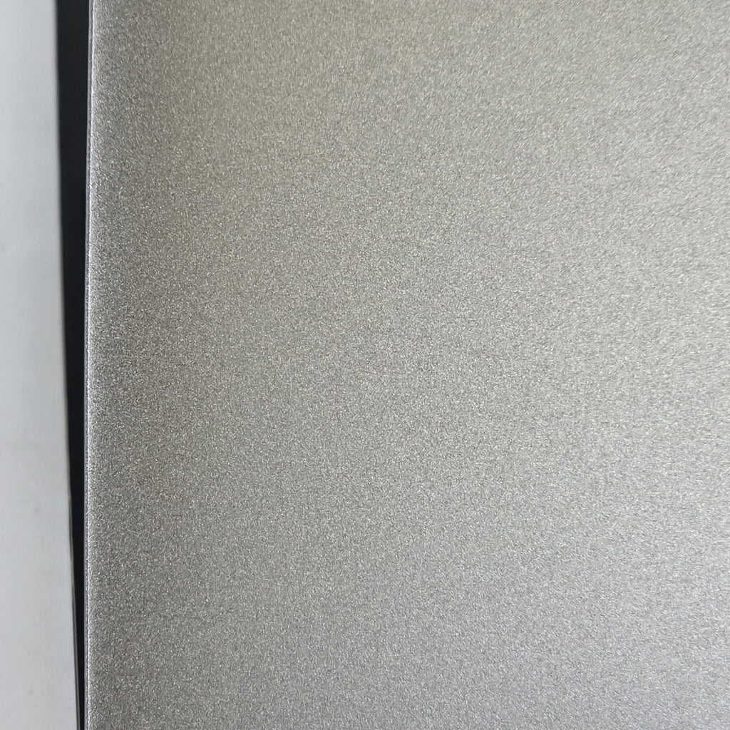 Precision 5570 15.6 Gray 2.3 GHz Intel Core i7 12th Gen. 16GB RAM 256GB Solid State Drive NVIDIA RTX A2000 8 GB